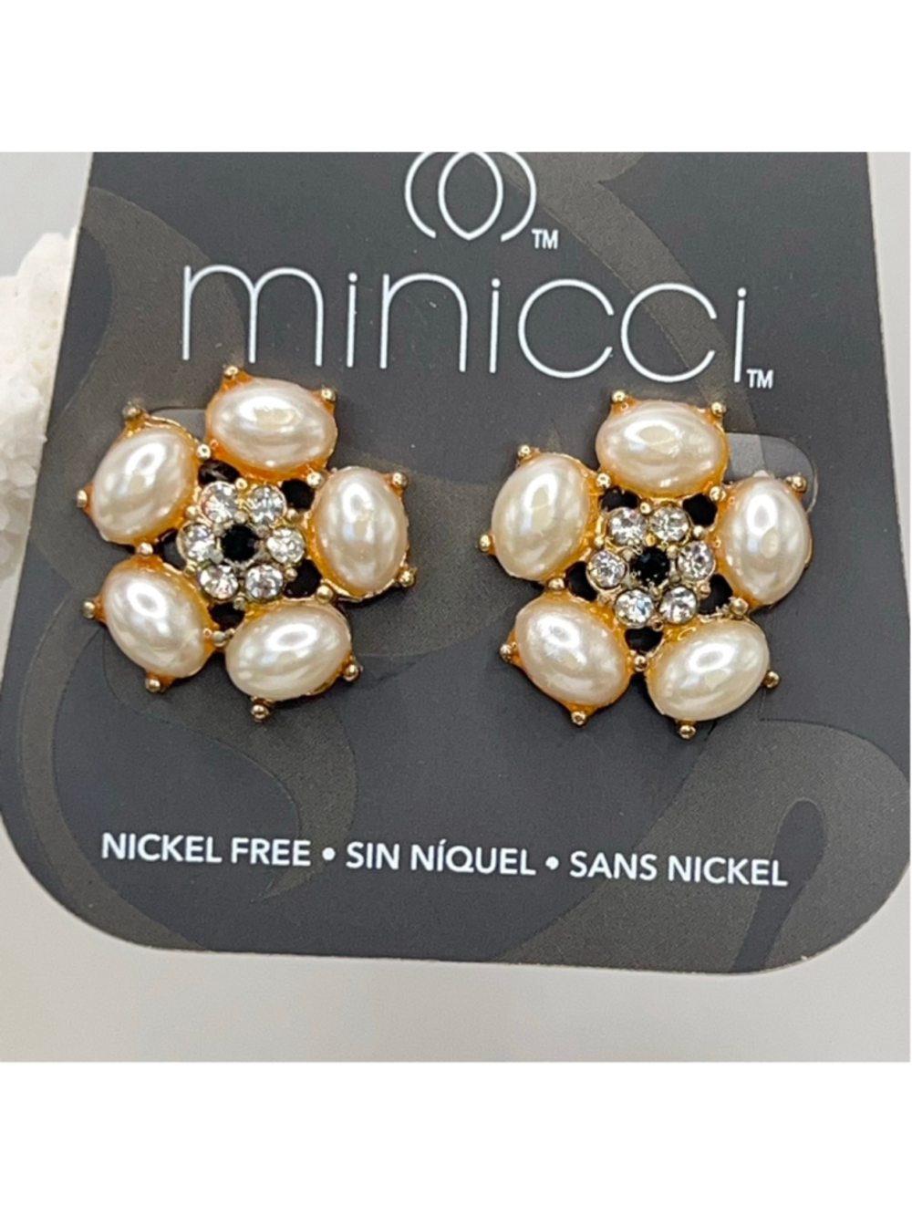 Minicci gold pearl crystal cluster stud earrings
